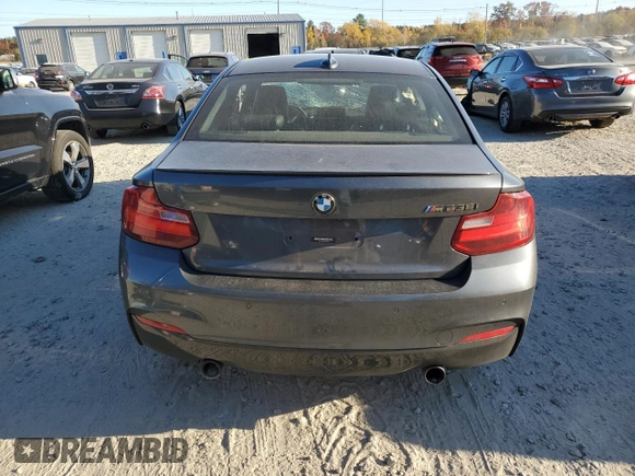 2015 BMW 2 Series M235i xDrive with VIN WBA1J9C56FV371010, listed as a Copart auction lot 77425014 with 269,033 mi miles and Clean Title. Bid and sale history available at carsss.com. Image 6.