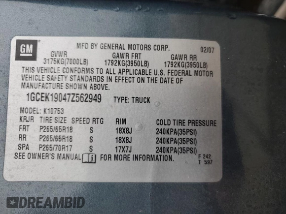 2007 Chevrolet Silverado 1500 1LT with VIN 1GCEK19047Z562949, listed as a Copart auction lot 52038545 with 266,966 mi miles and Salvage Title. Bid and sale history available at DreamBid. Image 14.