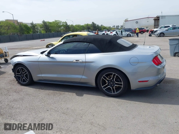 2020 Ford Mustang EcoBoost z VIN 1FATP8UH6L5131602, wystawiony jako IAAI lot #42228919 z przebiegiem 82 807 mil mil oraz . Historia ofert i sprzedaży dostępna na DreamBid. Obrazek 15.