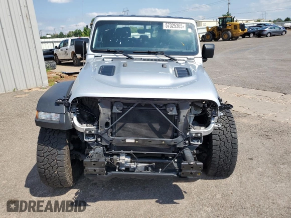 2022 Jeep Gladiator Rubicon z VIN 1C6JJTBG6NL104521, wystawiony jako Copart lot #57325365 z przebiegiem 31 498 mil mil oraz Szkoda całkowita • Salvage title. Historia ofert i sprzedaży dostępna na DreamBid. Obrazek 5.