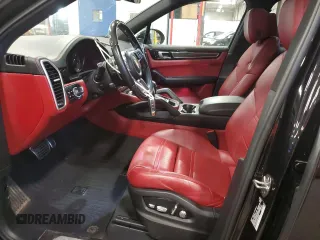 2019 Porsche Cayenne S z VIN WP1AB2AY5KDA60686, wystawiony jako Copart lot #68155912 z przebiegiem 48 987 mil mil oraz . Historia ofert i sprzedaży dostępna na DreamBid. Obrazek 7.