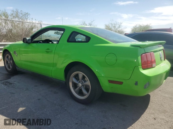 2009 Ford Mustang z VIN 1ZVHT80N895140525, wystawiony jako Copart lot #59141515 z przebiegiem 225 314 mil mil oraz Czysty tytuł • Clean title. Historia ofert i sprzedaży dostępna na DreamBid. Obrazek 2.