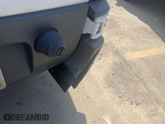 2017 Ford Transit с VIN 1FTBW3XMXHKA23092, выставлен на аукционе IAAI как лот 42734091 с пробегом 247 417 миль миль и . История ставок и продаж доступна на DreamBid. Изображение 7.