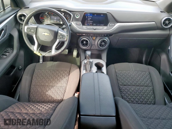 2019 Chevrolet Blazer z VIN 3GNKBCRS8KS697574, wystawiony jako Copart lot #52085895 z przebiegiem 48 635 mil mil oraz Czysty tytuł • Clean title. Historia ofert i sprzedaży dostępna na DreamBid. Obrazek 8.
