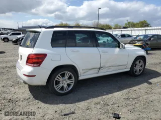 2015 Mercedes-Benz GLK-Class GLK 350 with VIN WDCGG5HB7FG421060, listed as a Copart auction lot 49488415 with 69,230 mi miles and Salvage Title. Bid and sale history available at carsss.com. Image 3.