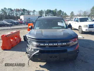 2023 Ford Bronco Sport Big Bend z VIN 3FMCR9B62PRE09504, wystawiony jako IAAI lot #41780893 z przebiegiem 23 140 mil mil oraz . Historia ofert i sprzedaży dostępna na DreamBid. Obrazek 12.