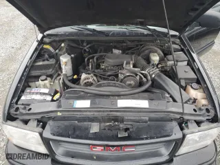 1999 GMC Sonoma SLS with VIN 1GTCS19X1X8503254, listed as a Copart auction lot 77546124 with 121,345 mi miles and Clean Title. Bid and sale history available at carsss.com. Image 11.