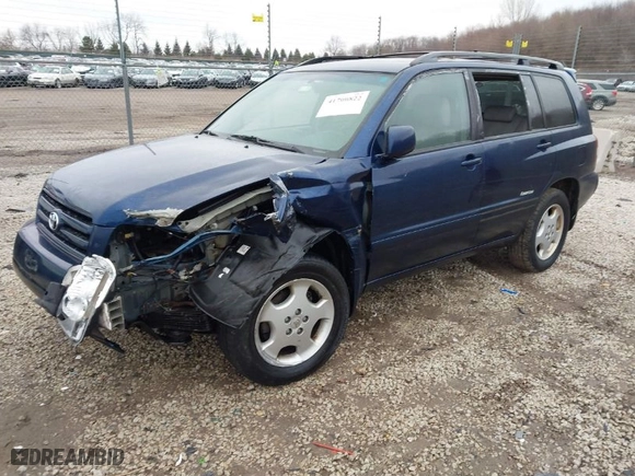 2007 Toyota Highlander w/3rd Row with VIN JTEEP21AX70218280, listed as a IAAI auction lot 41700822 with 2,230,944 mi miles. Bid and sale history available at carsss.com. Image 2.