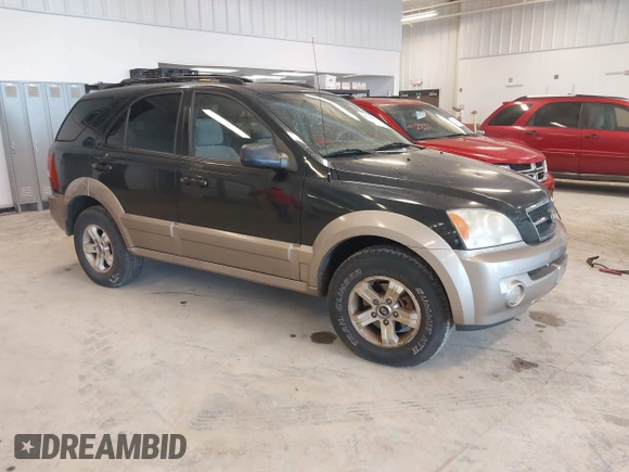 2005 Kia Sorento LX z VIN KNDJC733755447560, wystawiony jako IAAI lot #41724093 z przebiegiem 145 599 mil mil oraz . Historia ofert i sprzedaży dostępna na DreamBid. Obrazek 1.
