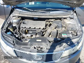 2010 Kia Forte EX z VIN KNAFU4A21A5118825, wystawiony jako IAAI lot #42138046 z przebiegiem 250 125 mil mil oraz . Historia ofert i sprzedaży dostępna na DreamBid. Obrazek 10.
