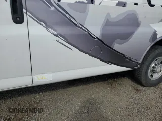 2014 Chevrolet Express Cargo Van with VIN 1GCWGFBA9E1120654, listed as a Copart auction lot 81083604 with 0 mi miles and Salvage Title. Bid and sale history available at carsss.com. Image 13.