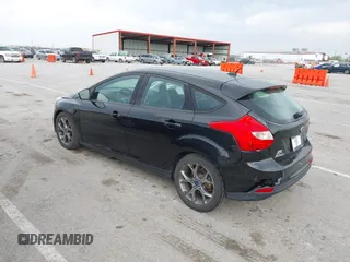 2014 Ford Focus SE with VIN 1FADP3K22EL325404, listed as a IAAI auction lot 42060162 with 115,265 mi miles. Bid and sale history available at carsss.com. Image 3.