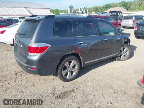 2011 Toyota Highlander Limited with VIN 5TDDK3EH7BS068694, listed as a IAAI auction lot 42252513 with 163,816 mi miles and . Bid and sale history available at DreamBid. Image 4.