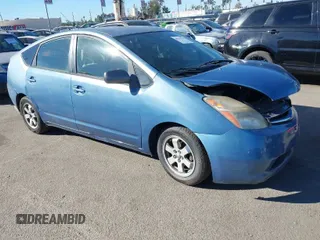 2006 Toyota Prius with VIN JTDKB20U267078913, listed as a IAAI auction lot 40763234 with 110,732 mi miles. Bid and sale history available at carsss.com. Image 1.