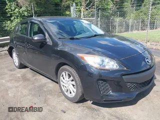 2012 Mazda 3 i Touring z VIN JM1BL1L77C1550308, wystawiony jako IAAI lot #42343883 z przebiegiem 157 661 mil mil oraz . Historia ofert i sprzedaży dostępna na DreamBid. Obrazek 1.