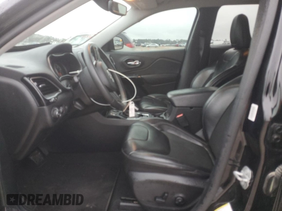 2020 Jeep Cherokee Latitude Plus with VIN 1C4PJLLB6LD514779, listed as a Copart auction lot 42532755 with 86,113 mi miles and Salvage Title. Bid and sale history available at carsss.com. Image 7.