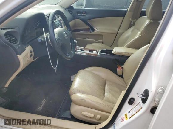 2008 Lexus IS 250 z VIN JTHBK262585065219, wystawiony jako Copart lot #56277515 z przebiegiem 233 780 mil mil oraz Szkoda całkowita • Salvage title. Historia ofert i sprzedaży dostępna na DreamBid. Obrazek 7.