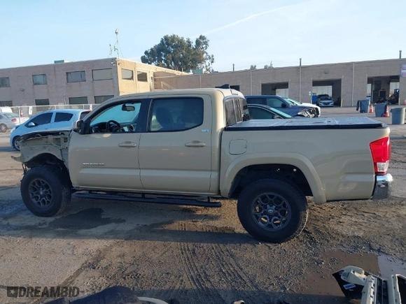 2017 Toyota Tacoma SR5 with VIN 3TMCZ5AN9HM085388, listed as a IAAI auction lot 41118155 with 113,998 mi miles. Bid and sale history available at carsss.com. Image 15.