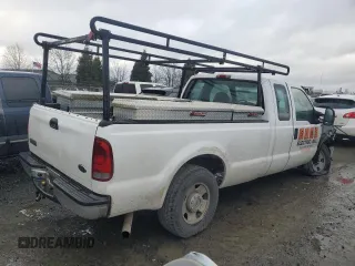 2005 Ford Super Duty F-250 XL with VIN 1FTSX20565EB83099, listed as a Copart auction lot 43036775 with 183,912 mi miles and Salvage Title. Bid and sale history available at carsss.com. Image 3.