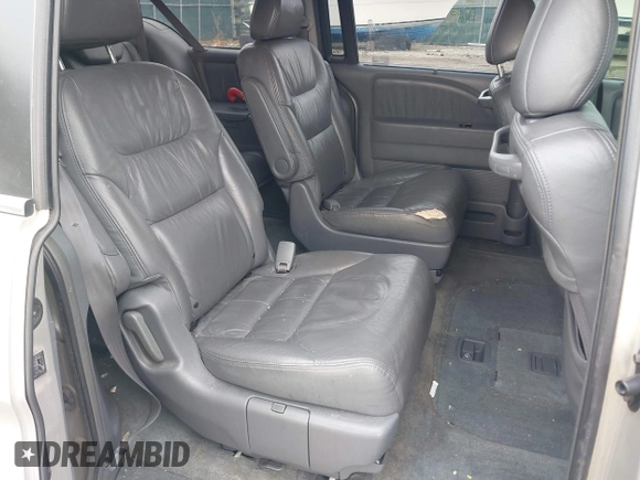 2006 Honda Odyssey EX-L z VIN 5FNRL38766B018014, wystawiony jako IAAI lot #41497144 z przebiegiem 230 225 mil mil oraz . Historia ofert i sprzedaży dostępna na DreamBid. Obrazek 8.