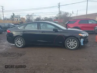 2017 Ford Fusion SE with VIN 3FA6P0H76HR378395, listed as a IAAI auction lot 41478073 with 40,905 mi miles. Bid and sale history available at carsss.com. Image 13.
