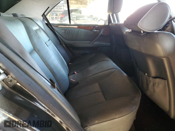 2000 Mercedes-Benz E with VIN WDBJF70G3YA960670, listed as a Copart auction lot 85757784 with Not Provided miles and Salvage Title. Bid and sale history available at DreamBid. Image 10.