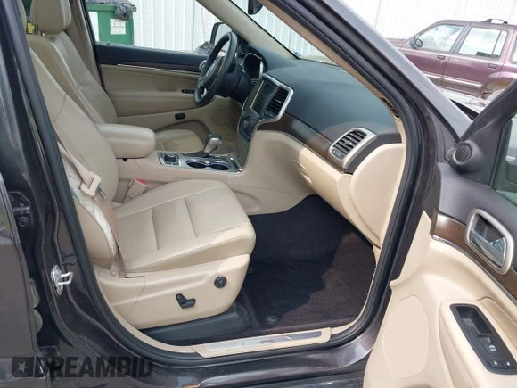 2017 Jeep Grand Cherokee Limited with VIN 1C4RJFBG5HC836740, listed as a IAAI auction lot 42370107 with 107,609 mi miles and . Bid and sale history available at DreamBid. Image 13.