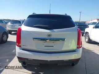 2011 Cadillac SRX Premium Collection z VIN 3GYFNCEYXBS579760, wystawiony jako IAAI lot #42238707 z przebiegiem Nie podano mil oraz . Historia ofert i sprzedaży dostępna na DreamBid. Obrazek 15.