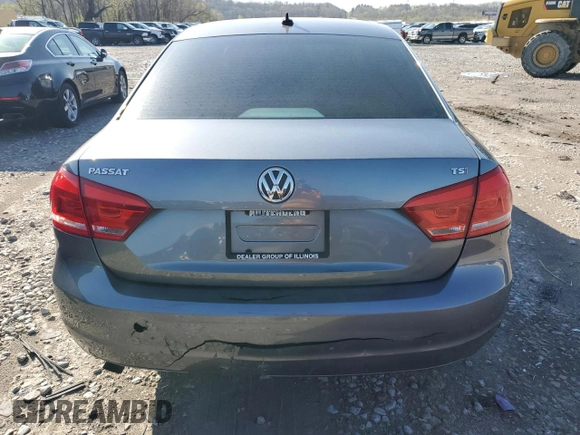 2015 Volkswagen Passat S with VIN 1VWAS7A30FC113371, listed as a Copart auction lot 52119765 with 162,431 mi miles and Clean title. Bid and sale history available at DreamBid. Image 6.