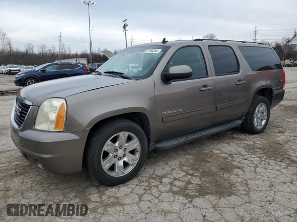 2011 GMC Yukon XL SLE with VIN 1GKS1HE00BR384801, listed as a Copart auction lot 87164264 with 210,809 mi miles and Clean Title. Bid and sale history available at carsss.com. Image 1.