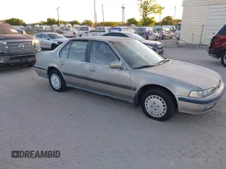 1991 Honda Accord LX with VIN JHMCB7651MC015726, listed as a IAAI auction lot 41843620 with 55,563 mi miles. Bid and sale history available at carsss.com. Image 1.