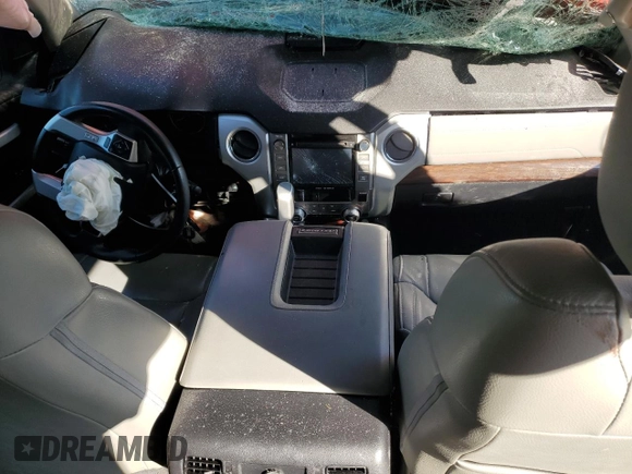 2017 Toyota Tundra 2WD Limited with VIN 5TFFW5F16HX216492, listed as a Copart auction lot 81292404 with 0 mi miles and Salvage Title. Bid and sale history available at carsss.com. Image 8.
