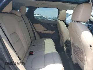 2020 Jaguar F-Pace 25t Prestige z VIN SADCK2FX1LA630796, wystawiony jako Copart lot #62261985 z przebiegiem 13 431 mil mil oraz Szkoda całkowita • Salvage title. Historia ofert i sprzedaży dostępna na DreamBid. Obrazek 11.