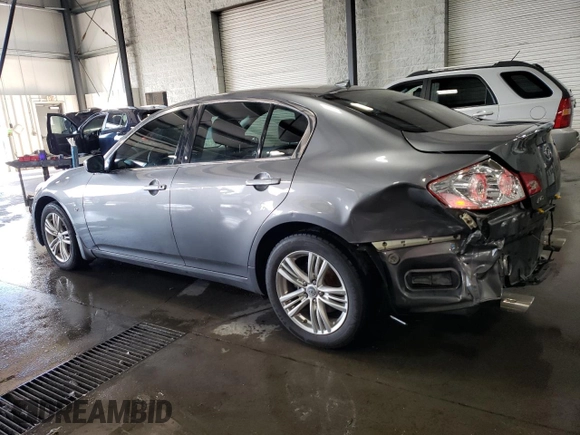 2015 Infiniti Q40 with VIN JN1CV6AR2FM520087, listed as a Copart auction lot 71186804 with 87,883 mi miles and Salvage Title. Bid and sale history available at carsss.com. Image 2.