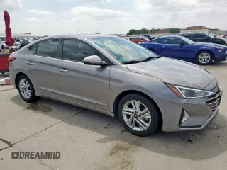 2020 Hyundai Elantra Value Edition z VIN KMHD84LF4LU031777, wystawiony jako Copart lot #53044235 z przebiegiem 50 364 mil mil oraz Czysty tytuł • Clean title. Historia ofert i sprzedaży dostępna na DreamBid. Obrazek 4.