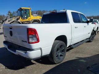 2020 Ram 1500 Big Horn with VIN 1C6SRFFTXLN183344, listed as a IAAI auction lot 41541202 with 71,072 mi miles. Bid and sale history available at carsss.com. Image 4.