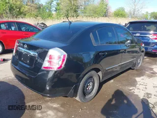 2010 Nissan Sentra SR with VIN 3N1AB6AP4AL638112, listed as a IAAI auction lot 42060357 with 142,997 mi miles and . Bid and sale history available at DreamBid. Image 4.