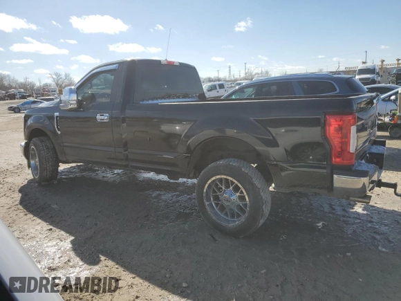 2017 Ford F-250 XL с VIN 1FTBF2A65HEF36818, выставлен на аукционе Copart как лот 47825385 с пробегом Не указан миль и Списание • Salvage title. История ставок и продаж доступна на DreamBid. Изображение 2.