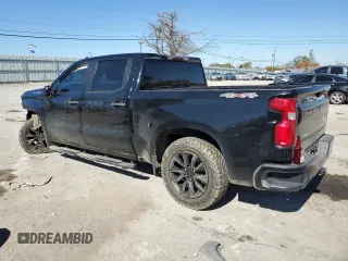 2019 Chevrolet Silverado 1500 Custom with VIN 1GCUYBEFXKZ272377, listed as a Copart auction lot 77071514 with 109,856 mi miles and Salvage Title. Bid and sale history available at DreamBid. Image 2.