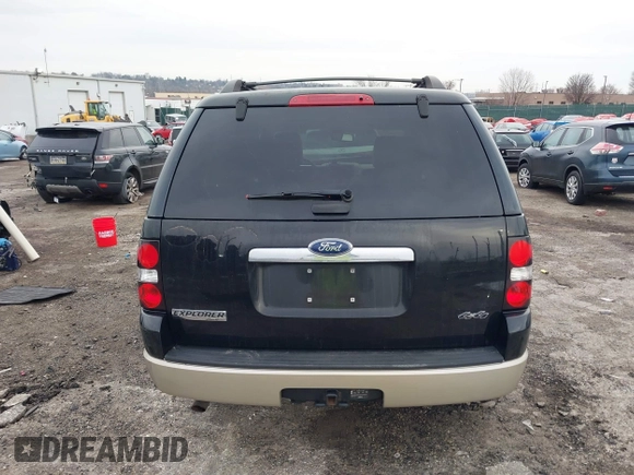 2010 Ford Explorer Eddie Bauer z VIN 1FMEU7EE1AUA40956, wystawiony jako IAAI lot #41353217 z przebiegiem 114 209 mil mil oraz . Historia ofert i sprzedaży dostępna na DreamBid. Obrazek 17.