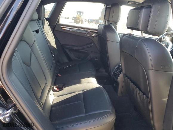 2021 Porsche Macan with VIN WP1AA2A5XMLB16400, listed as a Copart auction lot 45990755 with 0 mi miles and Salvage Title. Bid and sale history available at carsss.com. Image 11.