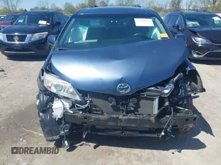 2017 Toyota Sienna with VIN 5TDDZ3DC4HS178239, listed as a IAAI auction lot 42130645 with 140,987 mi miles and . Bid and sale history available at DreamBid. Image 13.