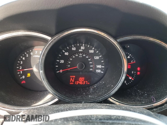 2013 Kia Sorento EX z VIN 5XYKUDA27DG360953, wystawiony jako Copart lot #48254445 z przebiegiem 134 637 mil mil oraz Szkoda całkowita • Salvage title. Historia ofert i sprzedaży dostępna na DreamBid. Obrazek 9.