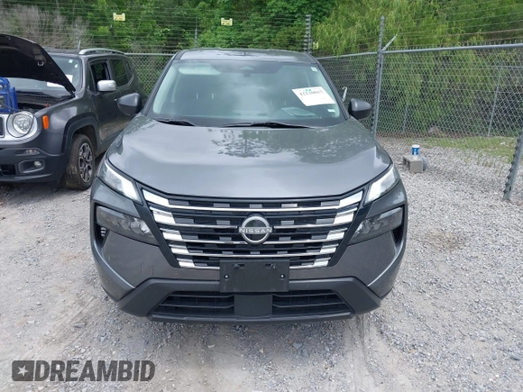 2024 Nissan Rogue S with VIN 5N1BT3AB3RC695244, listed as a IAAI auction lot 42120015 with 44,313 mi miles. Bid and sale history available at carsss.com. Image 12.