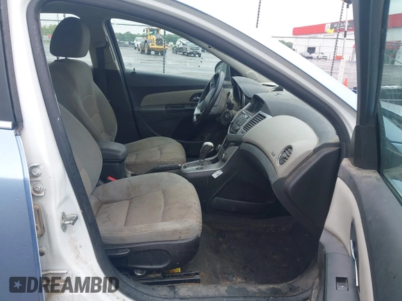 2014 Chevrolet Cruze 1LT with VIN 1G1PC5SBXE7373362, listed as a IAAI auction lot 42341145 with 232,056 mi miles and . Bid and sale history available at DreamBid. Image 5.