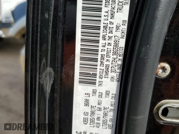 2011 Ram 2500 Laramie Longhorn z VIN 3D7UT2HL3BG580917, wystawiony jako Copart lot #50717625 z przebiegiem 141 494 mil mil oraz Szkoda całkowita • Salvage title. Historia ofert i sprzedaży dostępna na DreamBid. Obrazek 12.