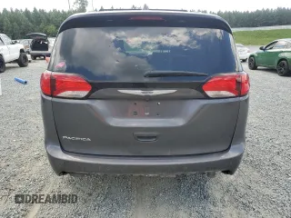 2020 Chrysler Pacifica Touring L with VIN 2C4RC1BG4LR223523, listed as a Copart auction lot 66622825 with 86,600 mi miles and Salvage title. Bid and sale history available at DreamBid. Image 6.