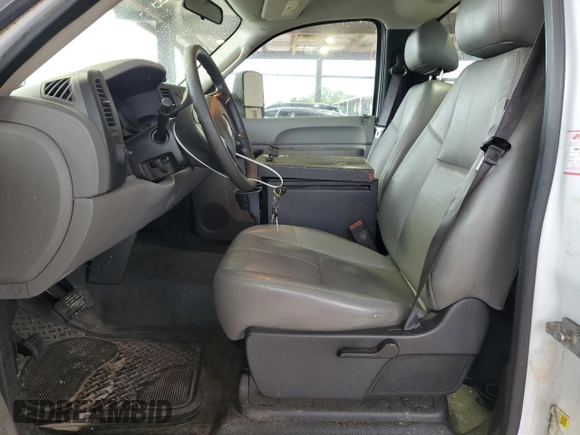 2013 Chevrolet Silverado 1500 Work Truck with VIN 1GCNCPEX9DZ900182, listed as a Copart auction lot 54176215 with 181,630 mi miles and Clean Title. Bid and sale history available at DreamBid. Image 7.