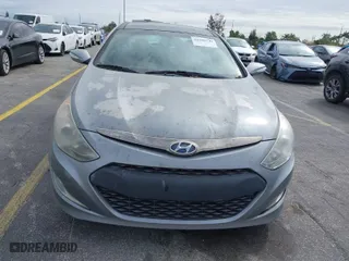 2015 Hyundai Sonata Hybrid Limited with VIN KMHEC4A4XFA119808, listed as a IAAI auction lot 41600740 with 52,458 mi miles. Bid and sale history available at carsss.com. Image 6.