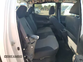 2022 Toyota Tacoma SR5 with VIN 3TMBZ5DN4NM033766, listed as a Copart auction lot 49420715 with 42,234 mi miles and Clean title. Bid and sale history available at DreamBid. Image 10.